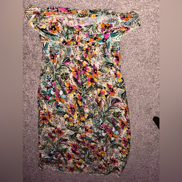 Strapless size 2 torrid floral maxi dress - Picture 3 of 3